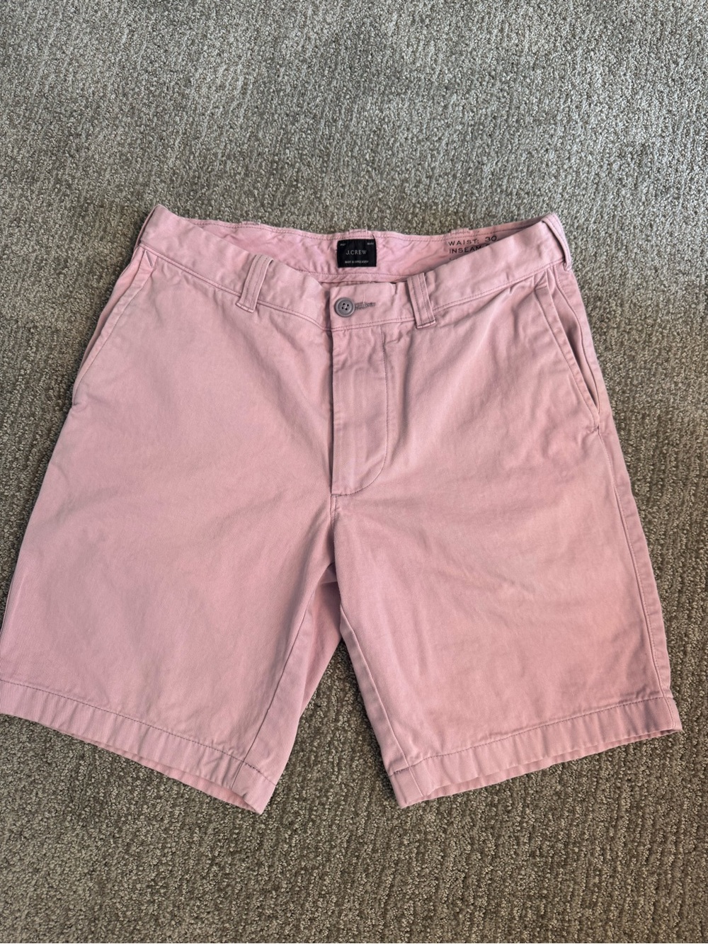 J. Crew Men’s Dusty  Pink Flat Front Chino Shorts size 30 waist 9” inseam